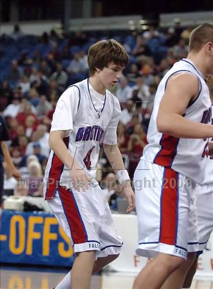 Thumbnail 2 in Modesto Christian vs. Christian Brothers (CIF SJS D4 Final) photogallery.