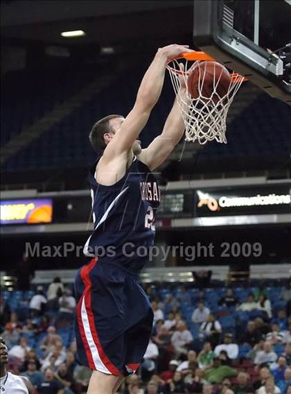 Thumbnail 2 in Modesto Christian vs. Christian Brothers (CIF SJS D4 Final) photogallery.