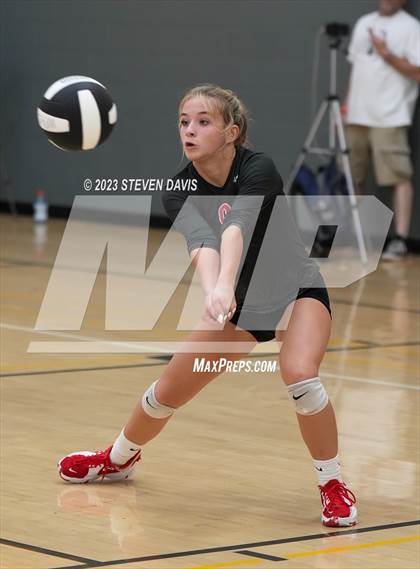 Thumbnail 3 in West Point vs. Coconino photogallery.