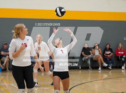Thumbnail 1 in West Point vs. Coconino photogallery.