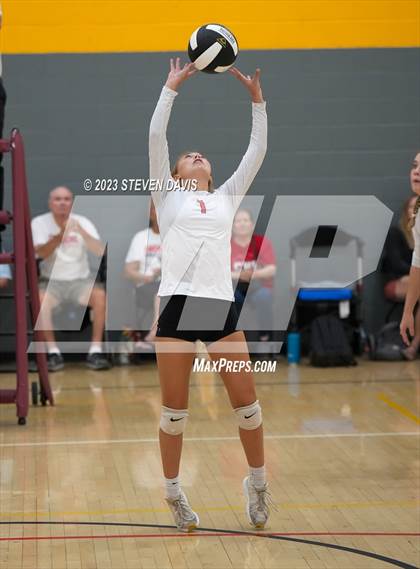 Thumbnail 3 in West Point vs. Coconino photogallery.