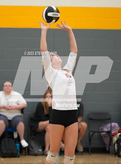 Thumbnail 3 in West Point vs. Coconino photogallery.