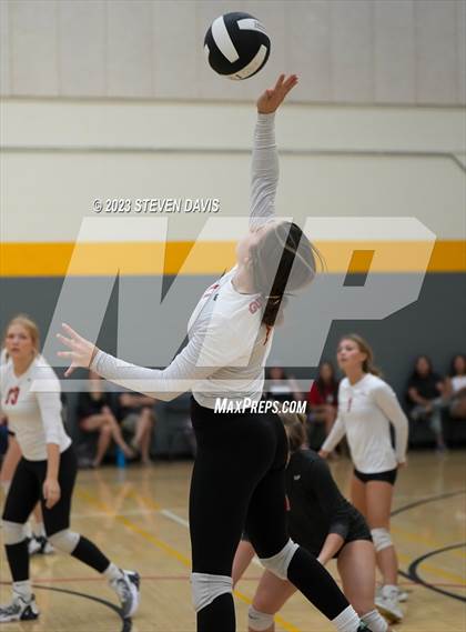 Thumbnail 2 in West Point vs. Coconino photogallery.