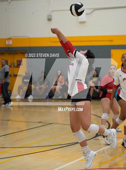 Thumbnail 1 in West Point vs. Coconino photogallery.