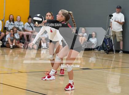 Thumbnail 3 in West Point vs. Coconino photogallery.