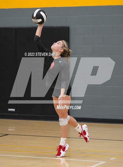 Thumbnail 3 in West Point vs. Coconino photogallery.