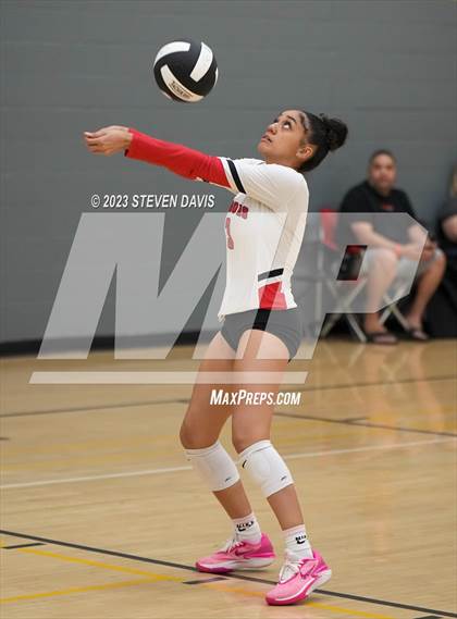 Thumbnail 1 in West Point vs. Coconino photogallery.
