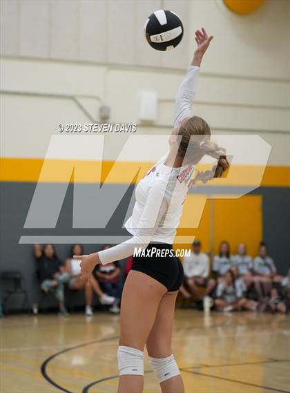 Thumbnail 2 in West Point vs. Coconino photogallery.