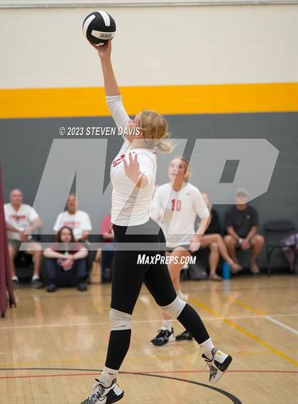 Thumbnail 1 in West Point vs. Coconino photogallery.