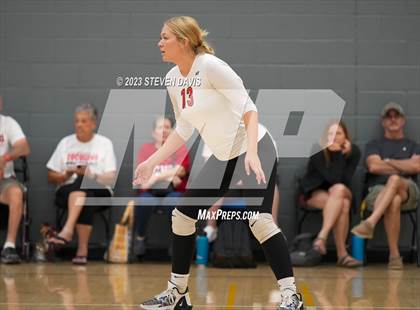 Thumbnail 3 in West Point vs. Coconino photogallery.