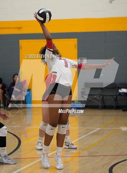 Thumbnail 2 in West Point vs. Coconino photogallery.