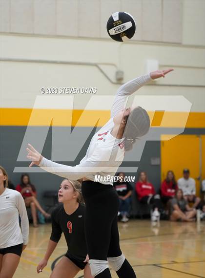 Thumbnail 1 in West Point vs. Coconino photogallery.