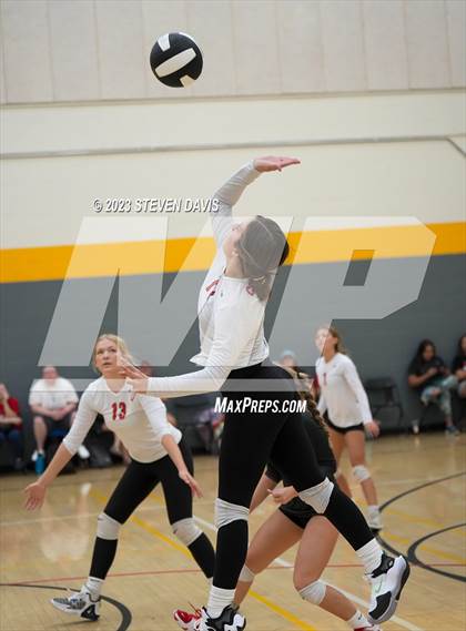 Thumbnail 3 in West Point vs. Coconino photogallery.