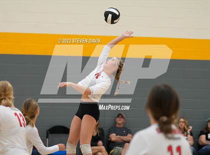 Thumbnail 1 in West Point vs. Coconino photogallery.
