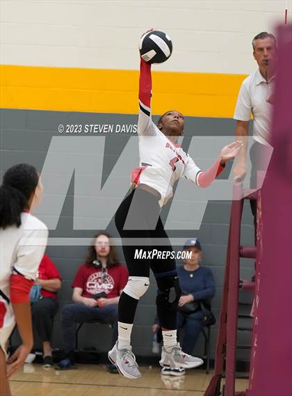 Thumbnail 1 in West Point vs. Coconino photogallery.