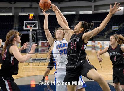 Thumbnail 3 in Kentlake vs. Auburn Mountainview photogallery.