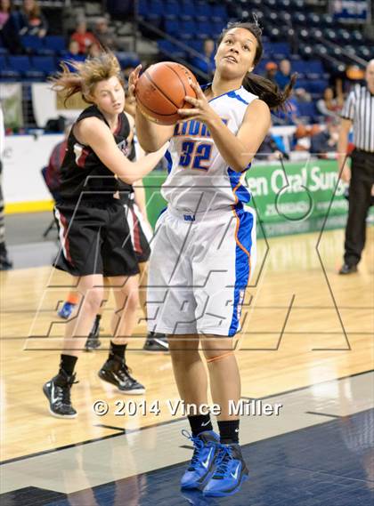 Thumbnail 3 in Kentlake vs. Auburn Mountainview photogallery.