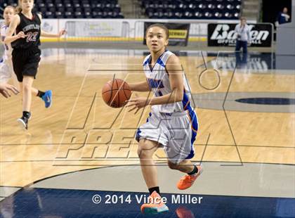 Thumbnail 2 in Kentlake vs. Auburn Mountainview photogallery.