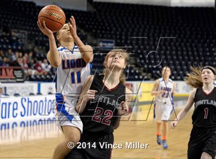 Thumbnail 3 in Kentlake vs. Auburn Mountainview photogallery.