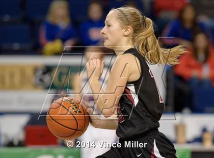 Thumbnail 3 in Kentlake vs. Auburn Mountainview photogallery.