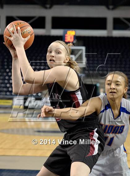Thumbnail 1 in Kentlake vs. Auburn Mountainview photogallery.