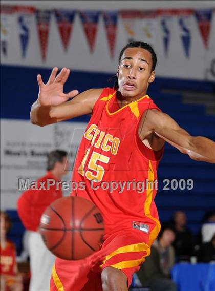 Thumbnail 1 in Chico vs. Nevada Union (Les Curry Invitational) photogallery.