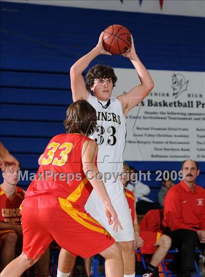 Thumbnail 1 in Chico vs. Nevada Union (Les Curry Invitational) photogallery.