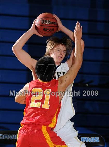 Thumbnail 1 in Chico vs. Nevada Union (Les Curry Invitational) photogallery.