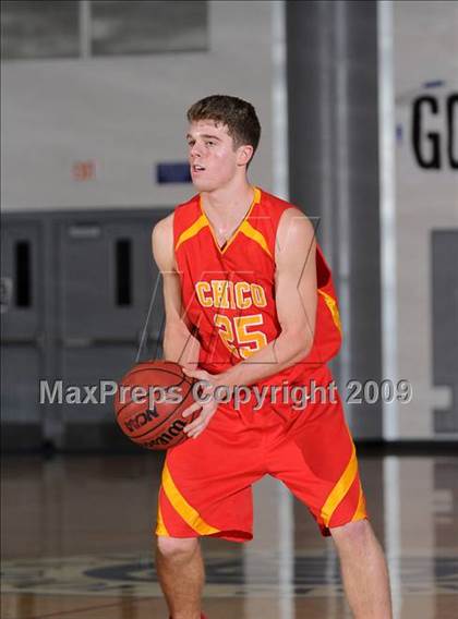 Thumbnail 1 in Chico vs. Nevada Union (Les Curry Invitational) photogallery.