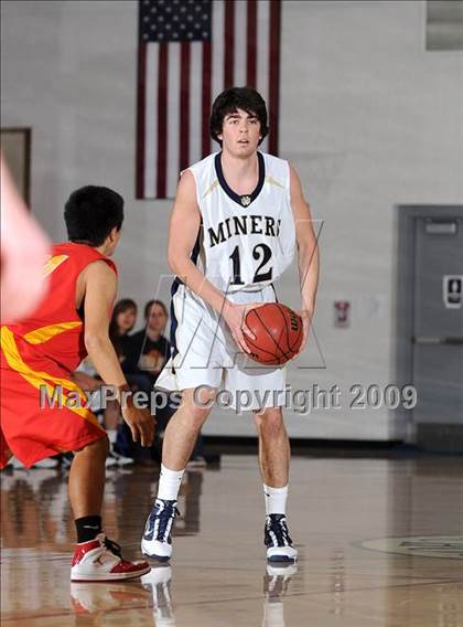 Thumbnail 1 in Chico vs. Nevada Union (Les Curry Invitational) photogallery.