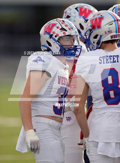 Thumbnail 1 in Lake Travis @ Westlake (UIL 6A Football Quarterfinal Playoff) photogallery.