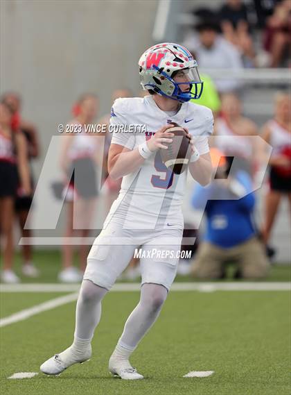 Thumbnail 1 in Lake Travis @ Westlake (UIL 6A Football Quarterfinal Playoff) photogallery.
