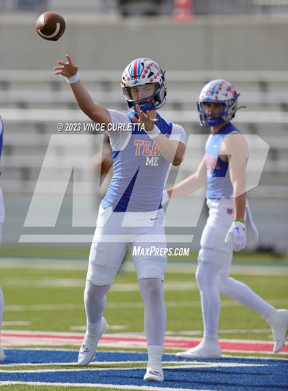 Thumbnail 1 in Lake Travis @ Westlake (UIL 6A Football Quarterfinal Playoff) photogallery.