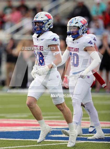 Thumbnail 2 in Lake Travis @ Westlake (UIL 6A Football Quarterfinal Playoff) photogallery.