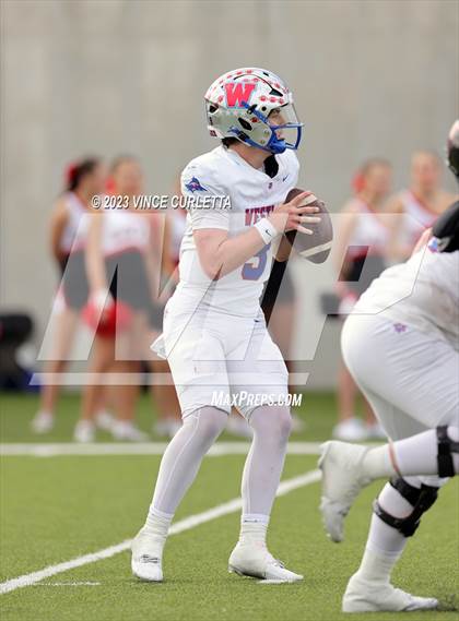 Thumbnail 3 in Lake Travis @ Westlake (UIL 6A Football Quarterfinal Playoff) photogallery.