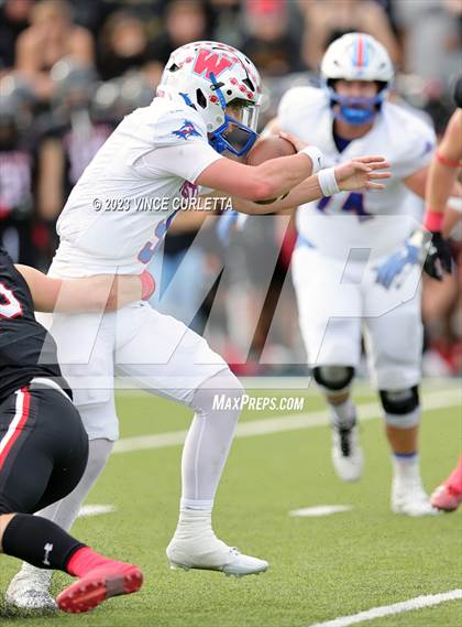 Thumbnail 3 in Lake Travis @ Westlake (UIL 6A Football Quarterfinal Playoff) photogallery.