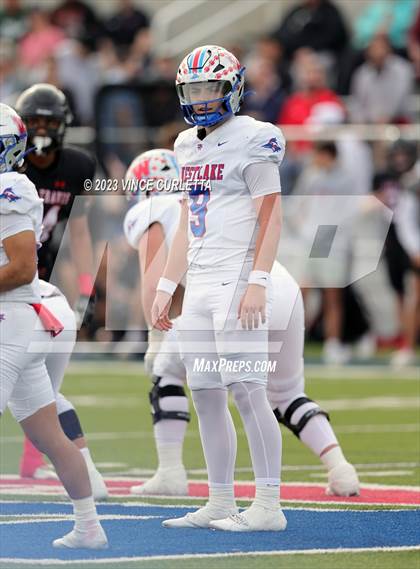 Thumbnail 3 in Lake Travis @ Westlake (UIL 6A Football Quarterfinal Playoff) photogallery.