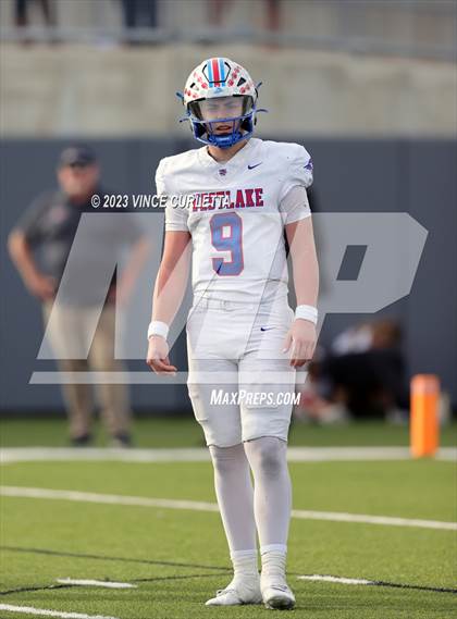 Thumbnail 2 in Lake Travis @ Westlake (UIL 6A Football Quarterfinal Playoff) photogallery.