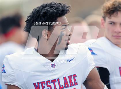 Thumbnail 3 in Lake Travis @ Westlake (UIL 6A Football Quarterfinal Playoff) photogallery.