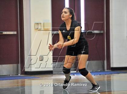 Thumbnail 3 in Mater Dei Catholic @ San Ysidro photogallery.