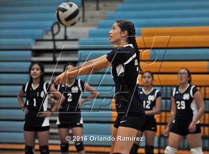 Thumbnail 1 in Mater Dei Catholic @ San Ysidro photogallery.