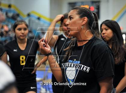 Thumbnail 2 in Mater Dei Catholic @ San Ysidro photogallery.