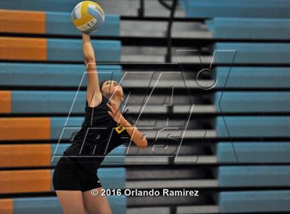 Thumbnail 3 in Mater Dei Catholic @ San Ysidro photogallery.