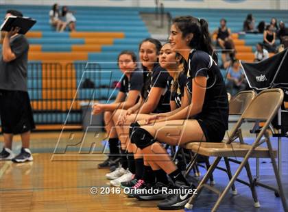 Thumbnail 2 in Mater Dei Catholic @ San Ysidro photogallery.