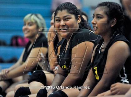 Thumbnail 3 in Mater Dei Catholic @ San Ysidro photogallery.