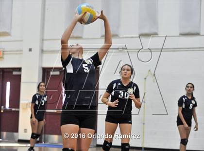 Thumbnail 3 in Mater Dei Catholic @ San Ysidro photogallery.