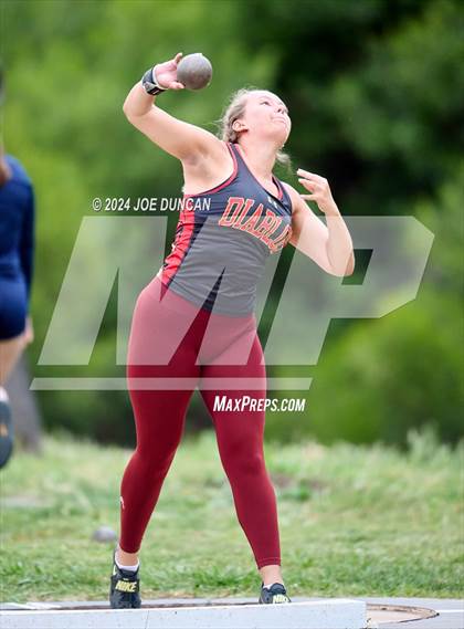 Thumbnail 1 in South Coast League Finals photogallery.