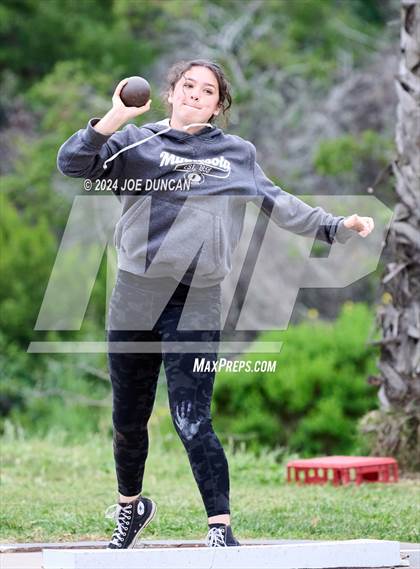 Thumbnail 2 in South Coast League Finals photogallery.