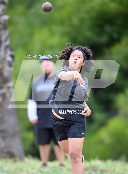 Thumbnail 3 in South Coast League Finals photogallery.