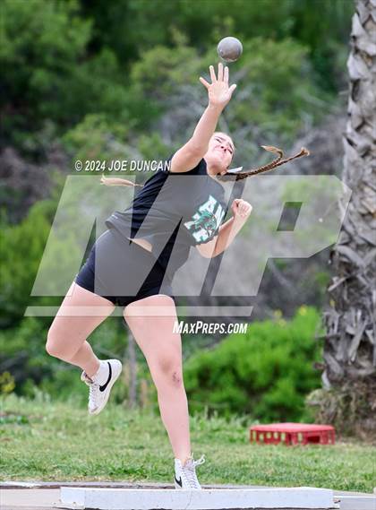 Thumbnail 3 in South Coast League Finals photogallery.